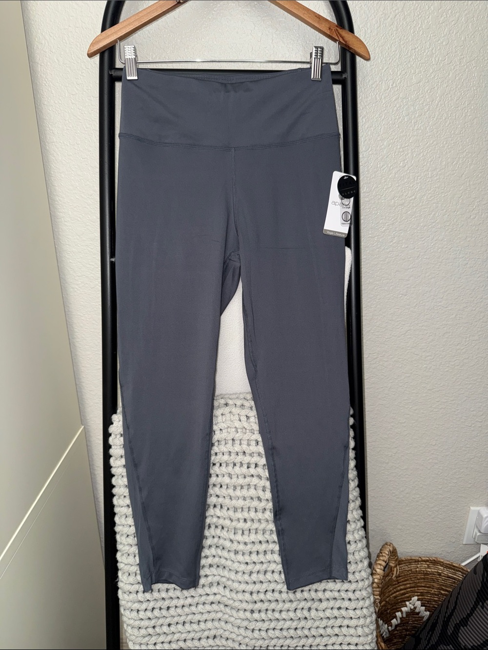 Apana Yoga Lifestyle High-Waisted Leggings